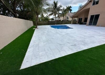 Service Queen Builds Southwest Ranches FL 33331 pool builders fort lauderdale